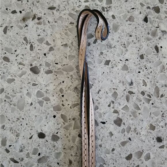 Michael Kors Hang Tag  - Picture 4 of 8